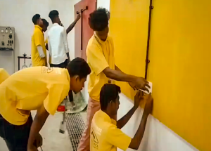 パルガル地区の若者に電気技師補助訓練を提供する新幹線プロジェクト